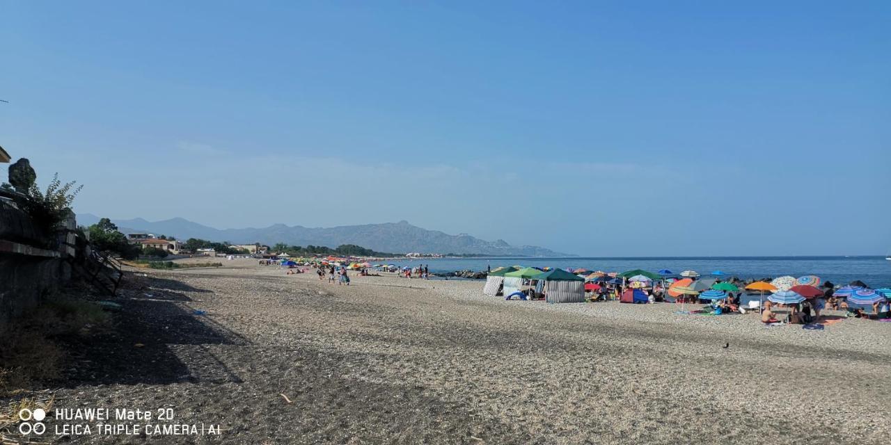 Apartamento Sea Garden, Fronte Mare Con Piscina *