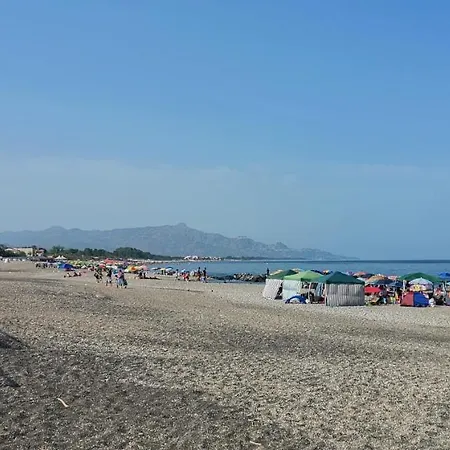 Apartamento Sea Garden, fronte mare con piscina Mascali Exterior foto