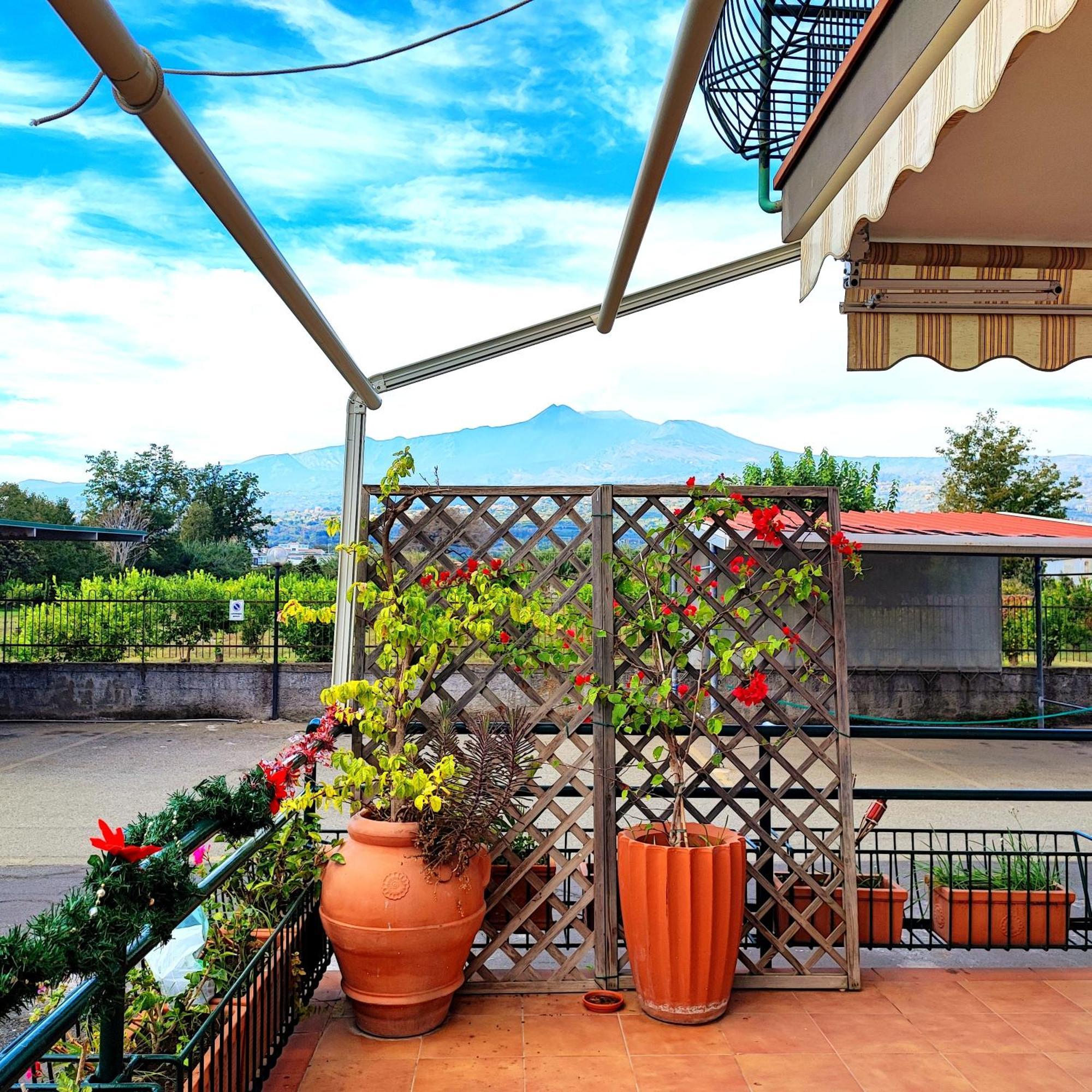 Sea Garden, Fronte Mare Con Piscina Apartment Mascali